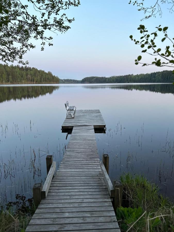 Sauna Cabin In The Heart Of Nuuksio National Park - Moekki Nuuksiossa Еспоо Екстериор снимка