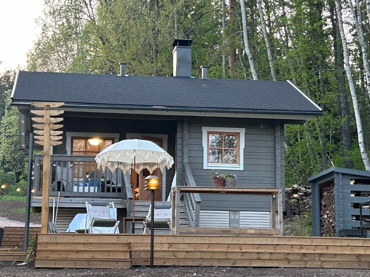 Sauna Cabin In The Heart Of Nuuksio National Park - Moekki Nuuksiossa Еспоо Екстериор снимка
