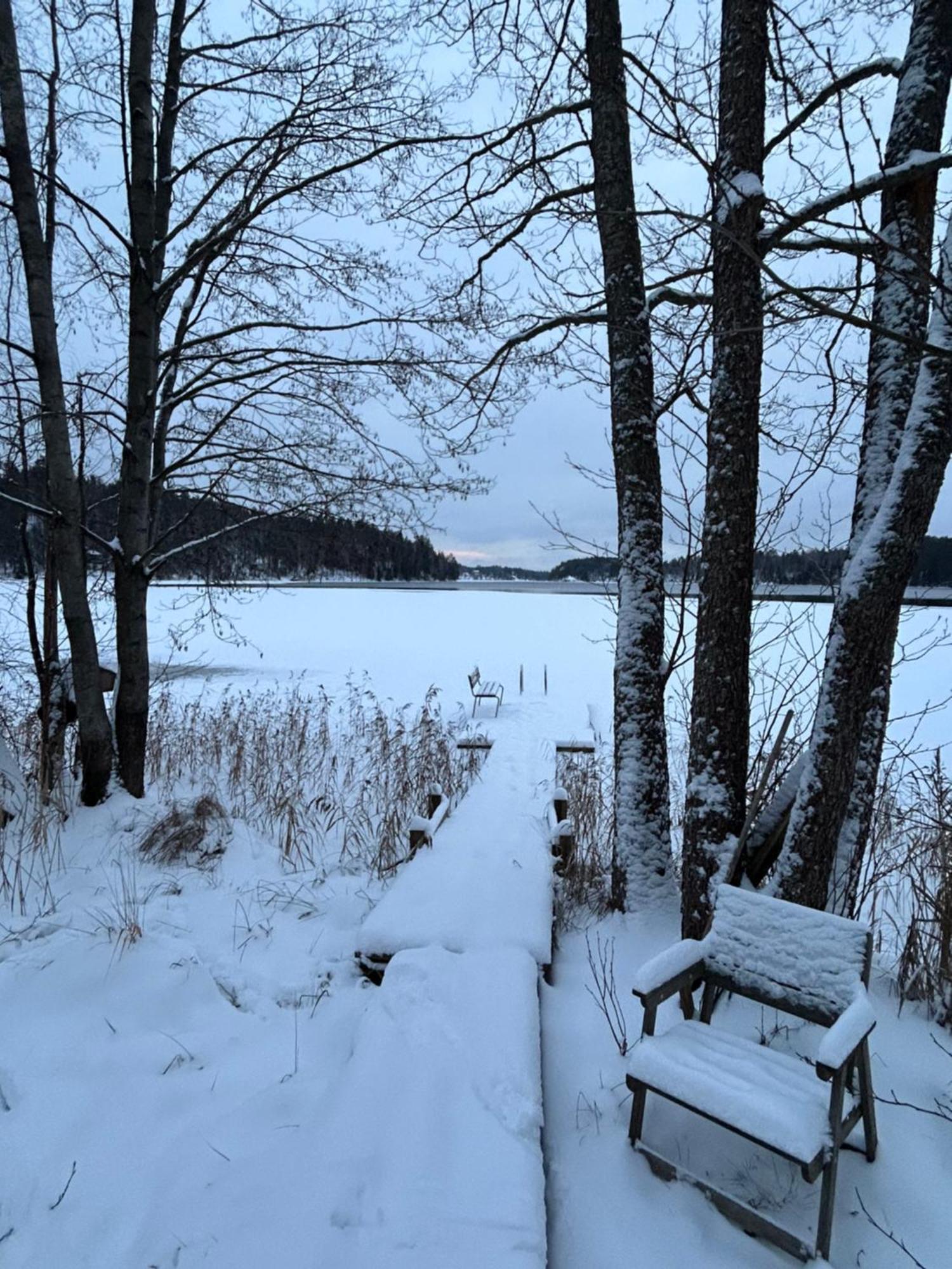 Sauna Cabin In The Heart Of Nuuksio National Park - Moekki Nuuksiossa Еспоо Екстериор снимка