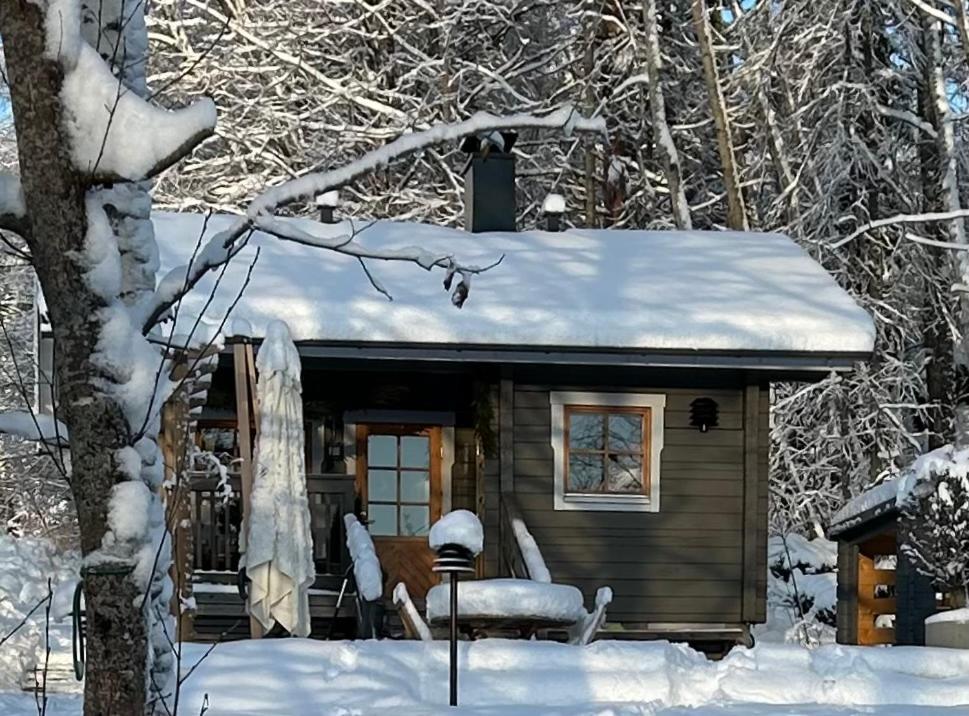 Sauna Cabin In The Heart Of Nuuksio National Park - Moekki Nuuksiossa Еспоо Екстериор снимка
